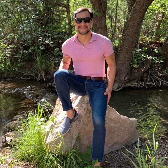 Meet your Posher, Axel - Picture 1 of 1